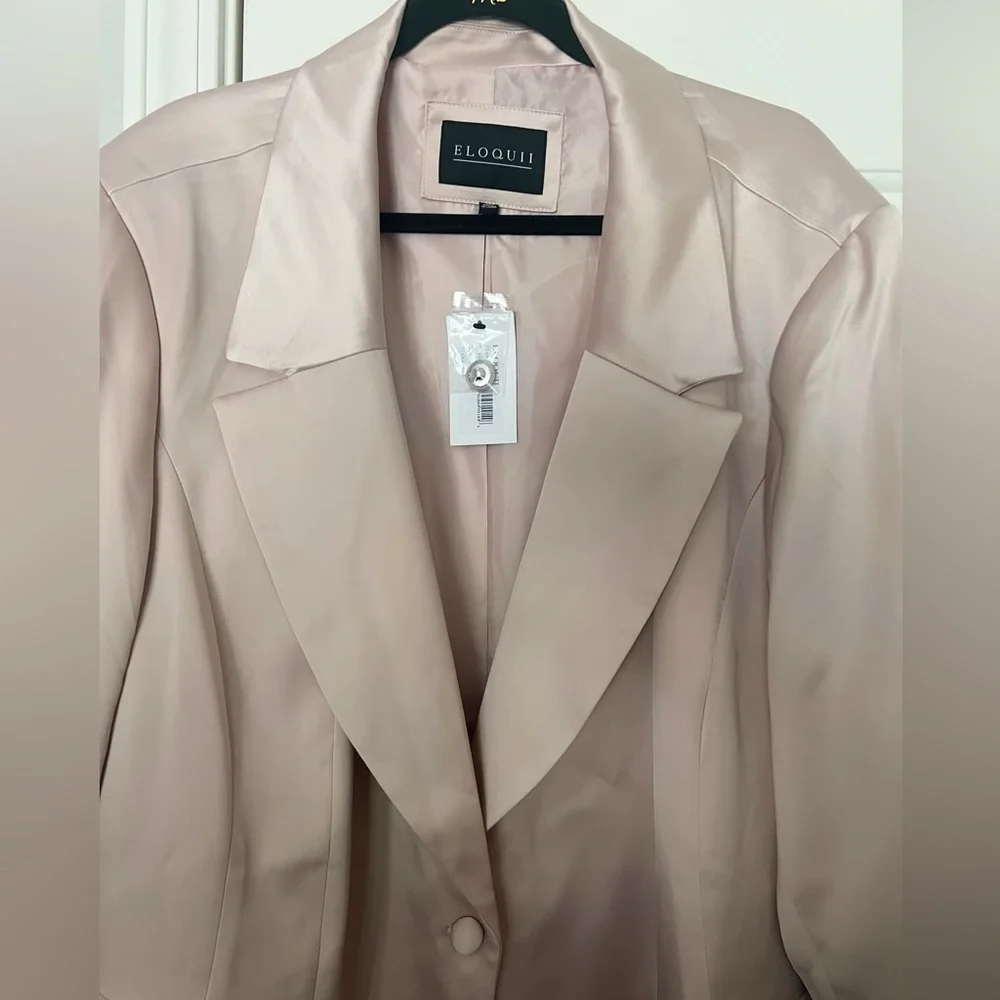 NWT Eloquii Satin Longline Blazer Cameo Rose